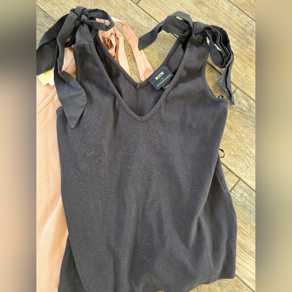 Bundle Maeve Anthropologie Women's V-Neck Tie Strap Tops Tank Sleeveless Medium - Picture 2 of 6